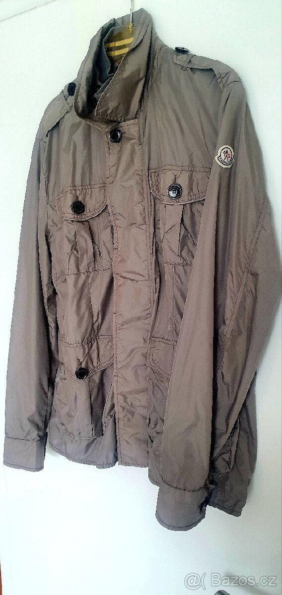 Moncler šedý kabát vel.5