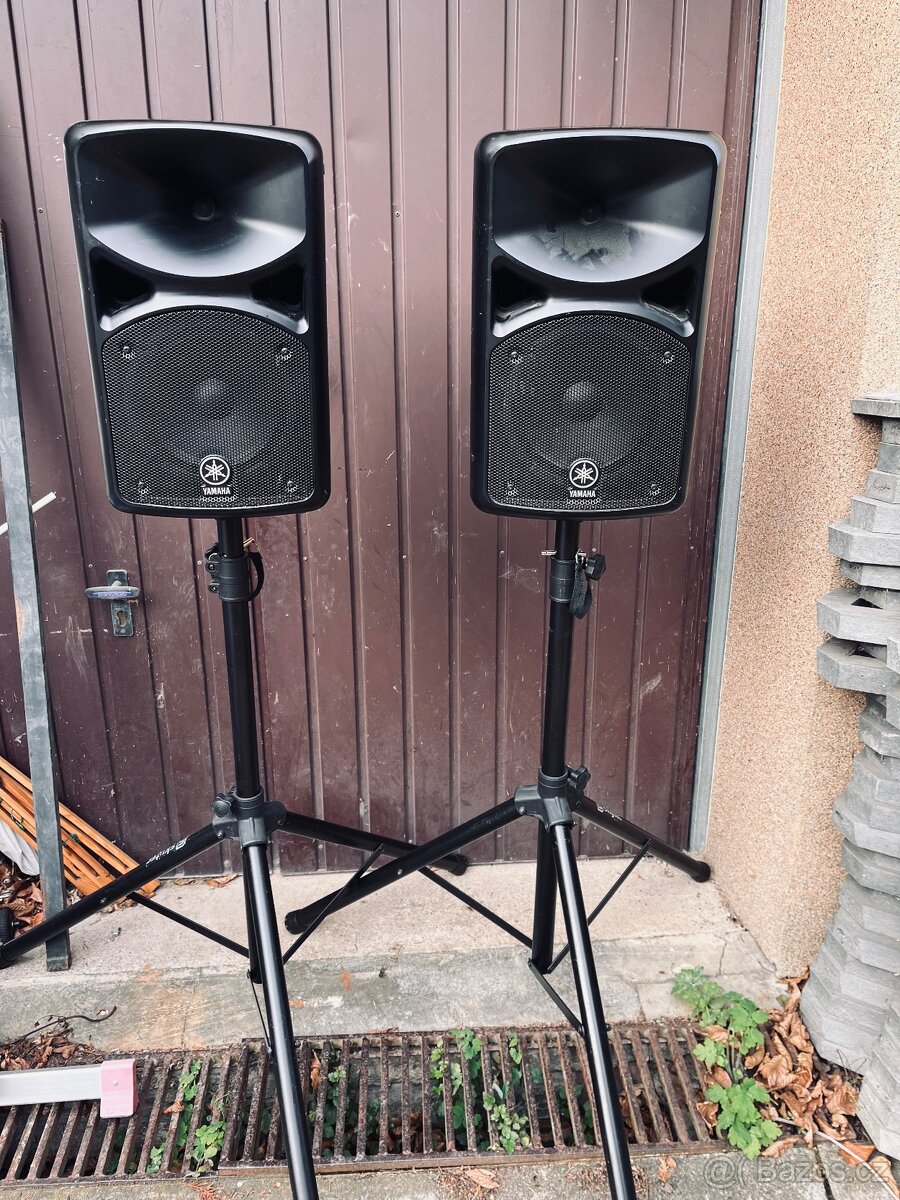 Yamaha Stagepass 400i PA system ve výborném stavu