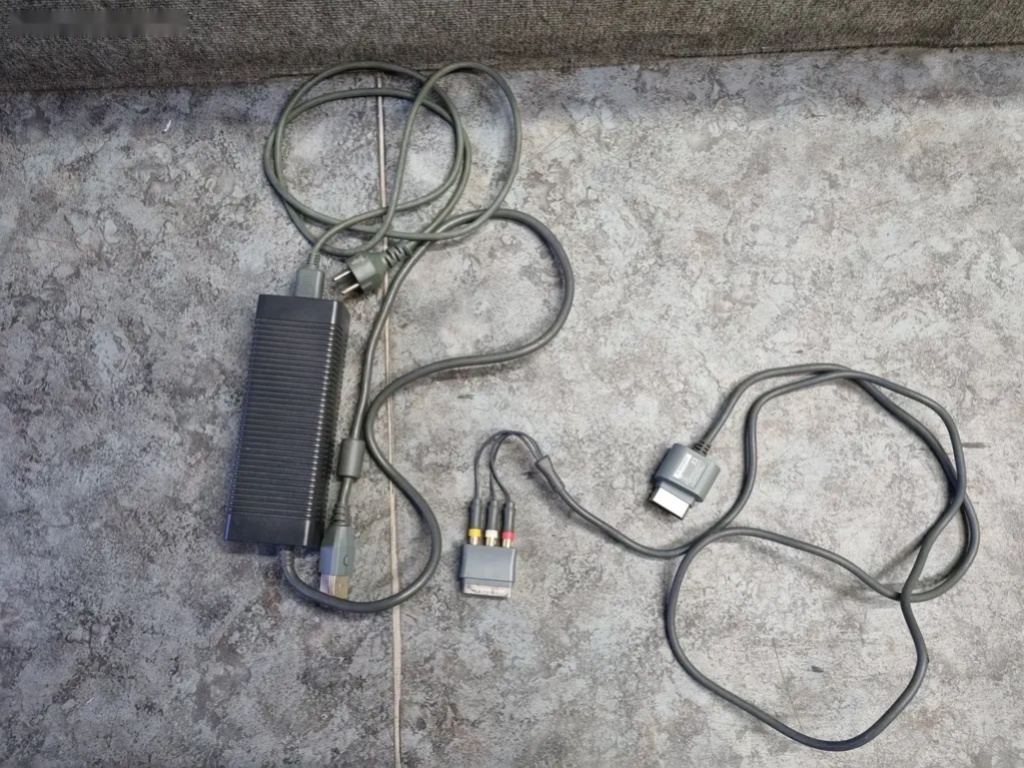 Xbox 360 Microsoft Napájecí Zdroj, Trafo + kabeláž