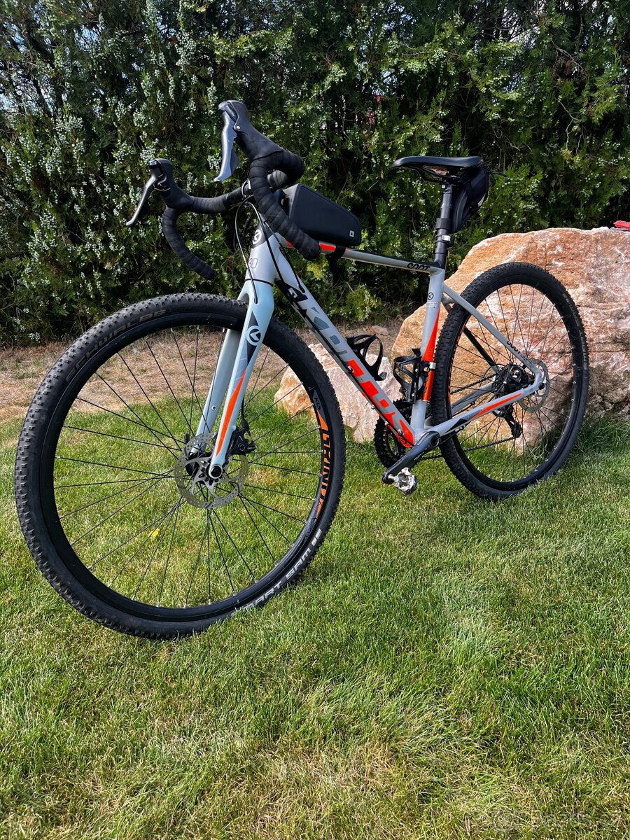 Gravel Kellys Soot 30