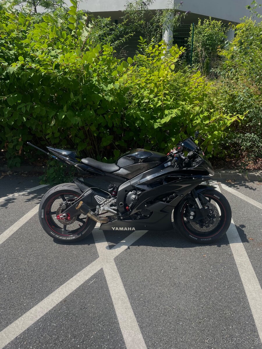 Yamaha R6 rj11 - kapoty, díly