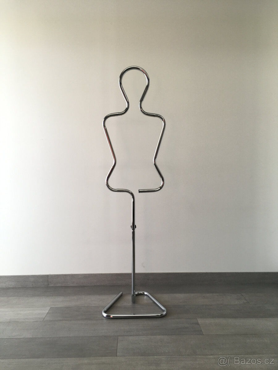 Stojan,torzo,aranžovací-výstavní prvek - silueta dívka
