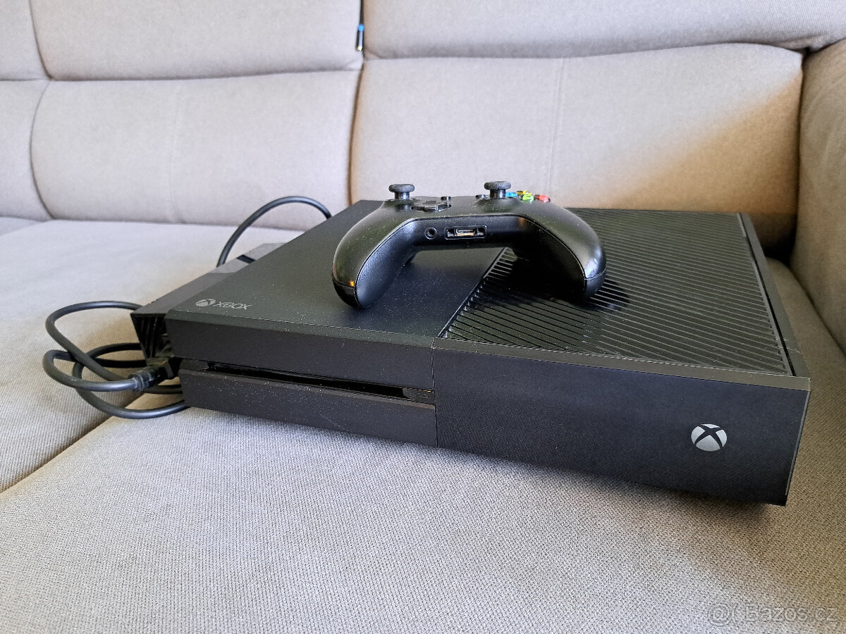 Xbox One 1TB komplet