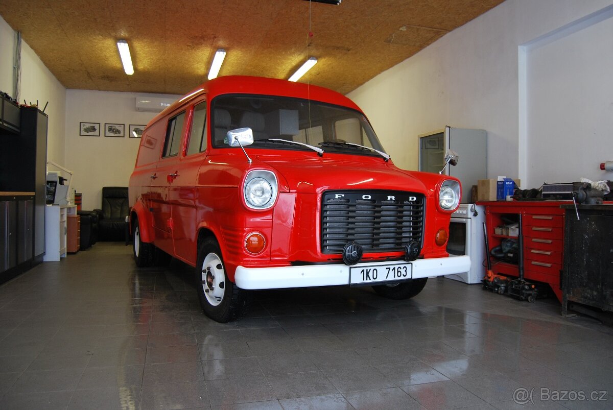 Ford Transit 2,4D MK1 OBYTNÝ automobil STK 11/2026
