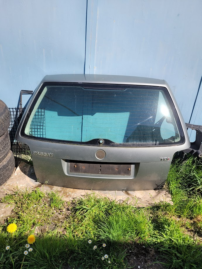 Víko kufru Passat B5.5 Variant
