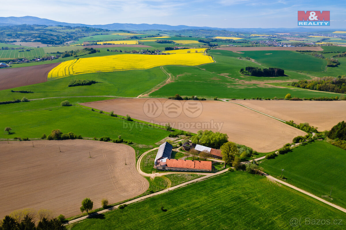Prodej zemědělského objektu v Mrákově