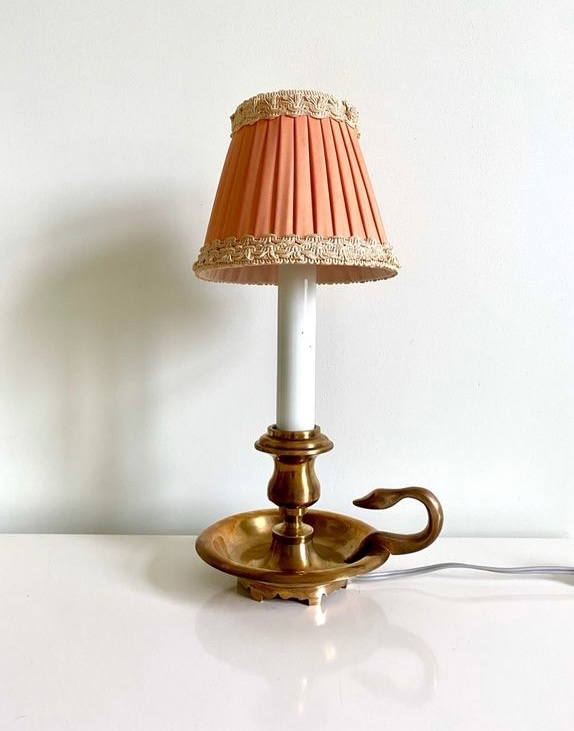 Starožitná mosazná stolní lampa lampička had