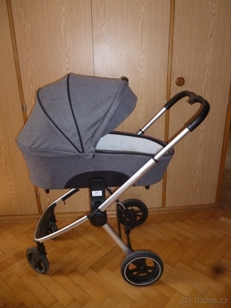 hluboký kočárek SEEBER