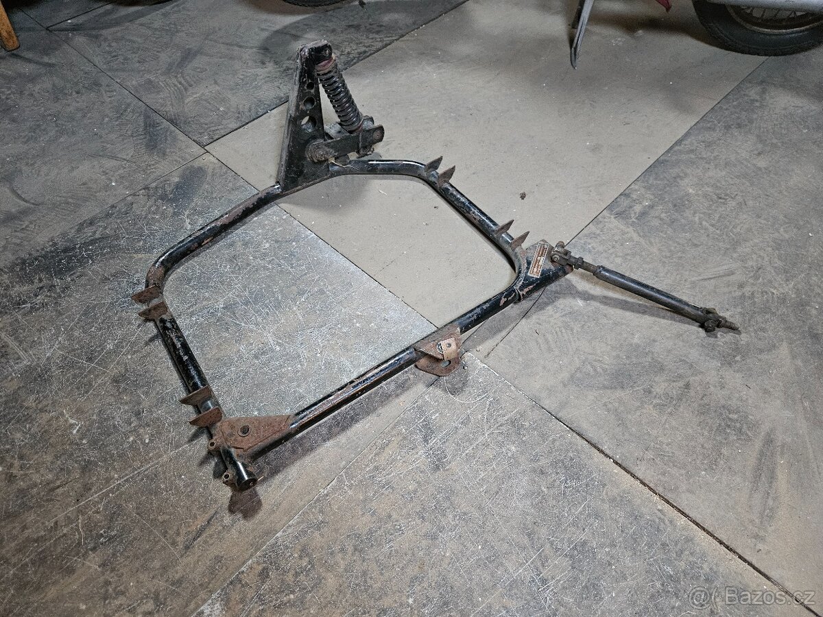 Rám velorex 562