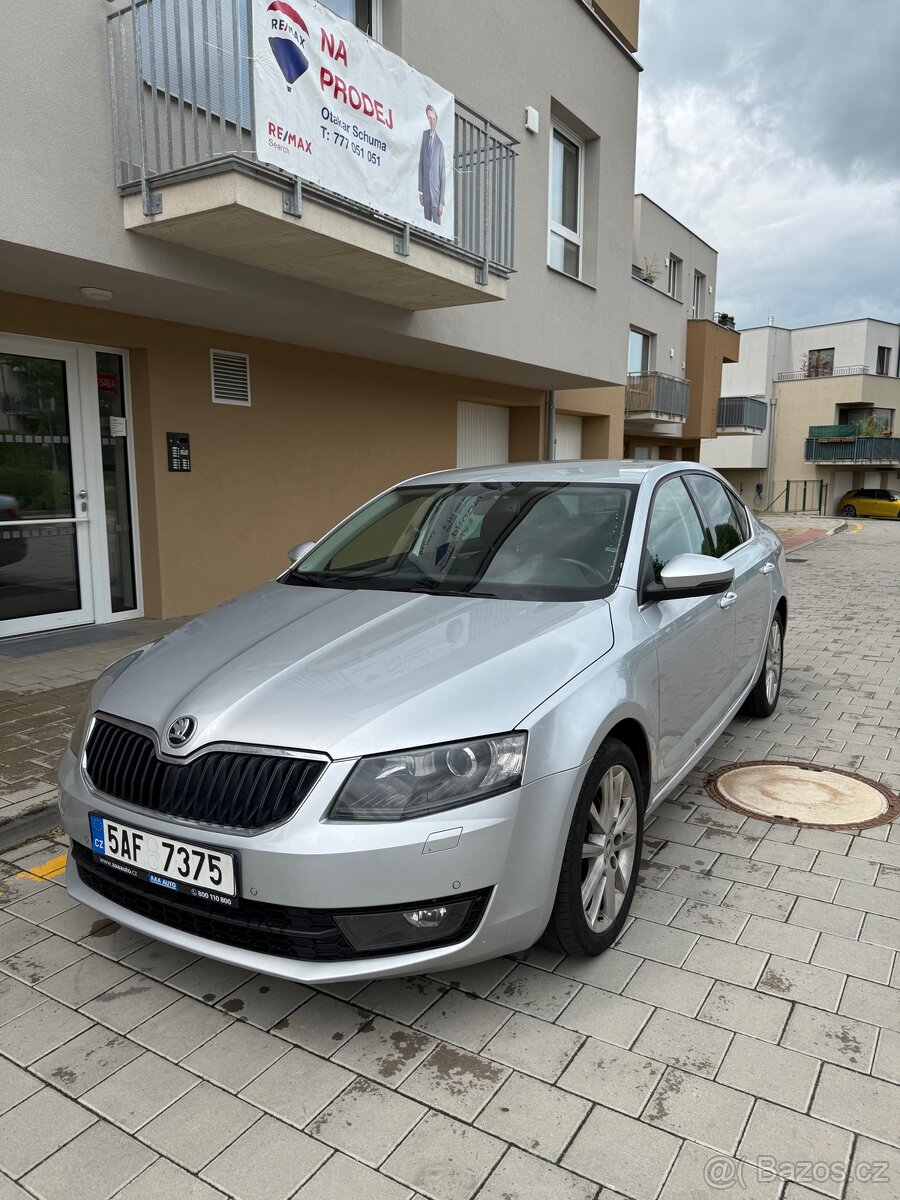 Škoda Octavia 3, 2.0TDI 110kw, DSG