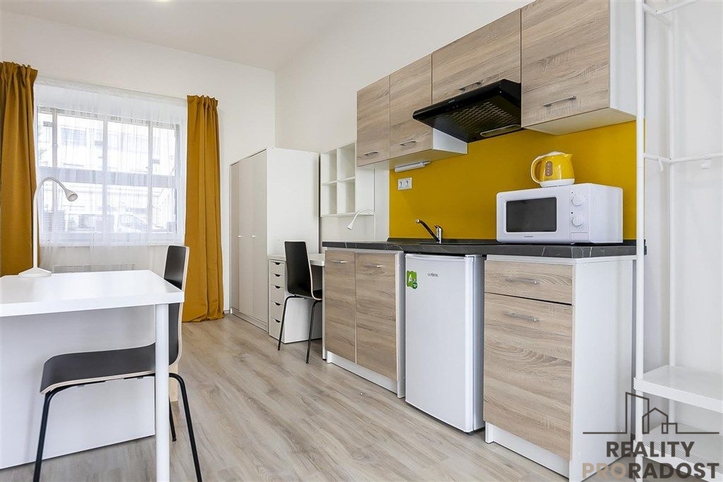 Podnájem mezonetového bytu 1+kk, 20,75m2, ulice Václavská, B
