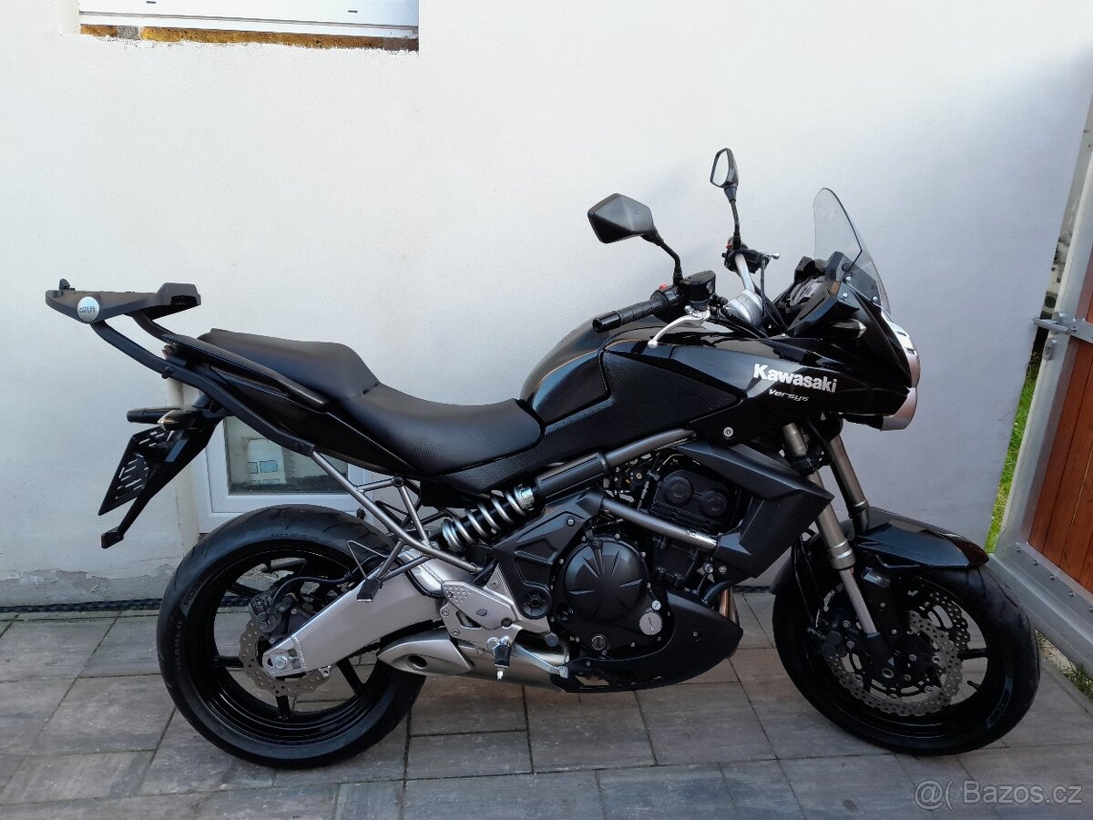 Kawasaki Versys 650 2013, výborný stav, po TK