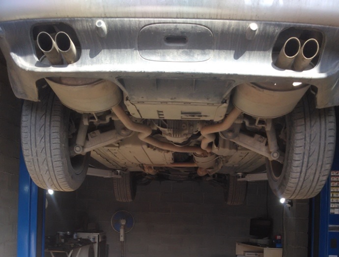 BMW X5 e53 4.4i 210kW