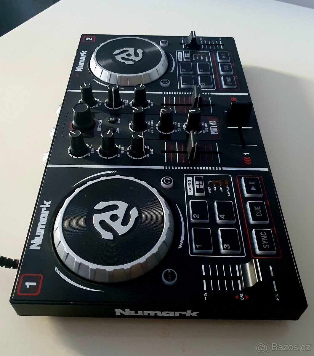 Numark PartyMix