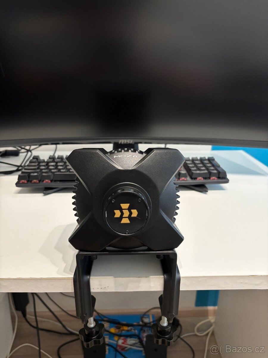 Moza Racing R3 + GS V2P + Formula ES mod – TOP stav, záruka