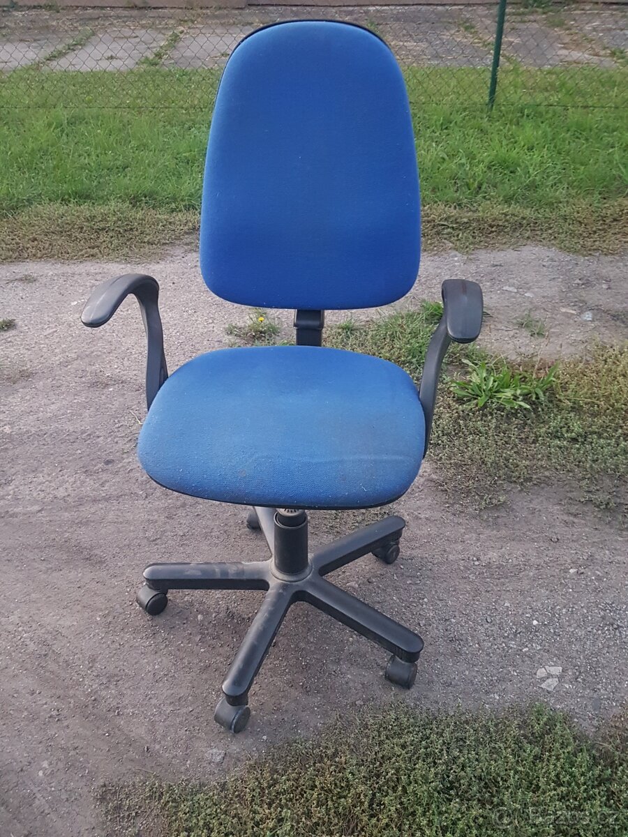 Kancelářská otočná zidle