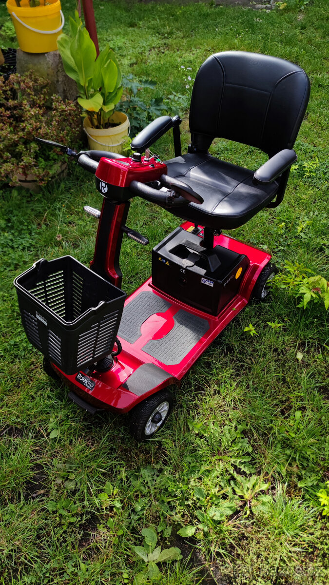 Elektrické vozítko pro seniora