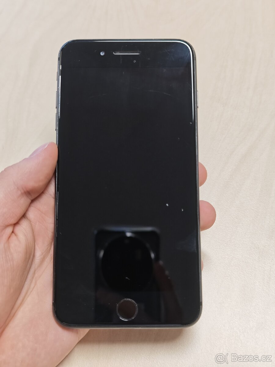 iPhone 8 plus na diely