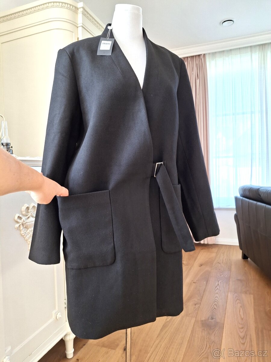 Černý kabát Montecristo XL 10 % vlna 5 % viskoza