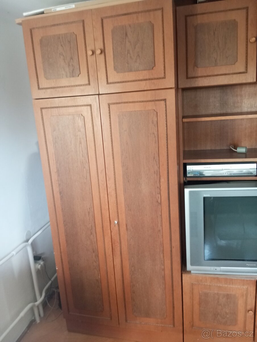 Obývací stěna za odvoz