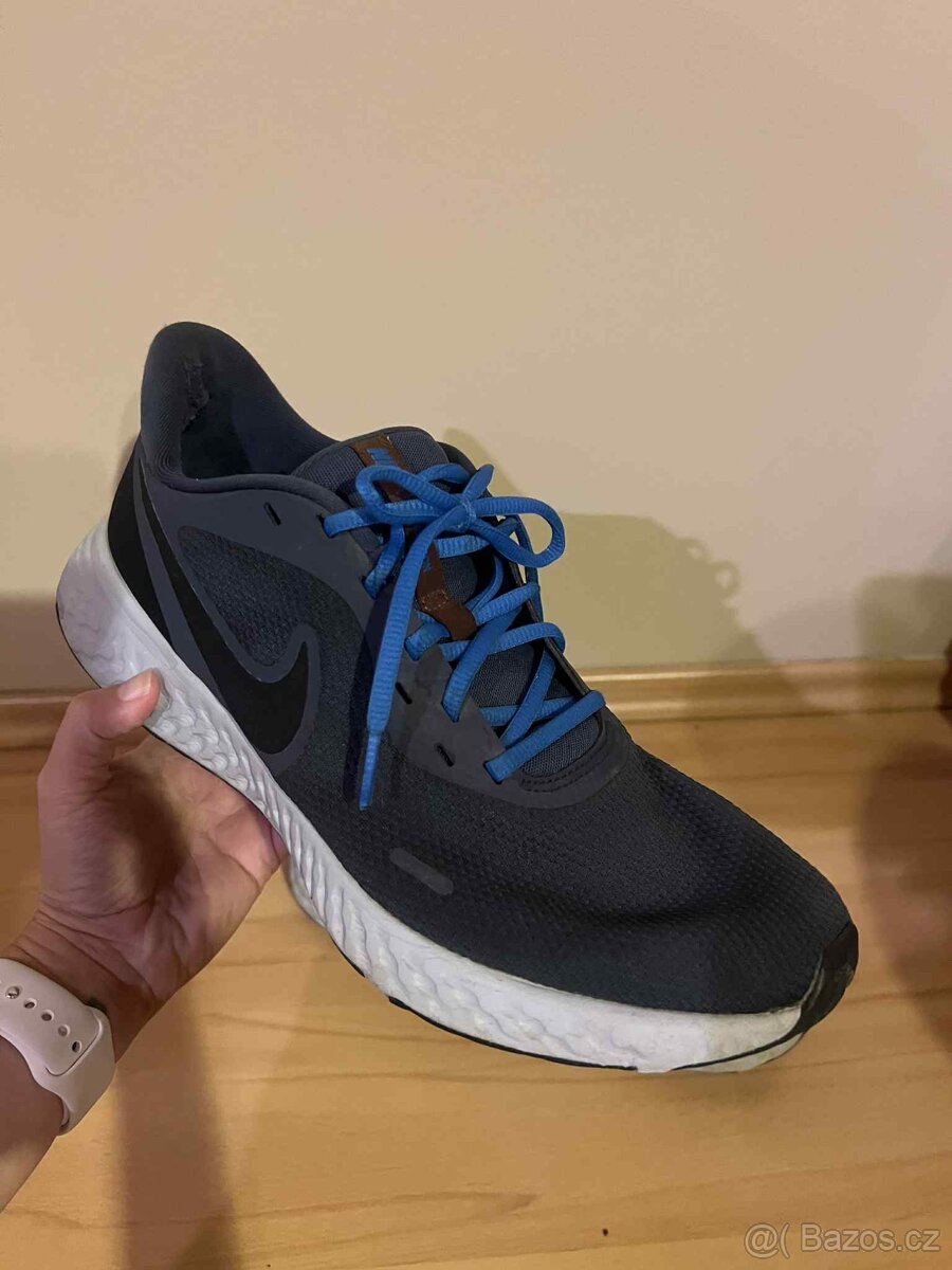 Tenisky Nike Revolution 5, velikost: 46