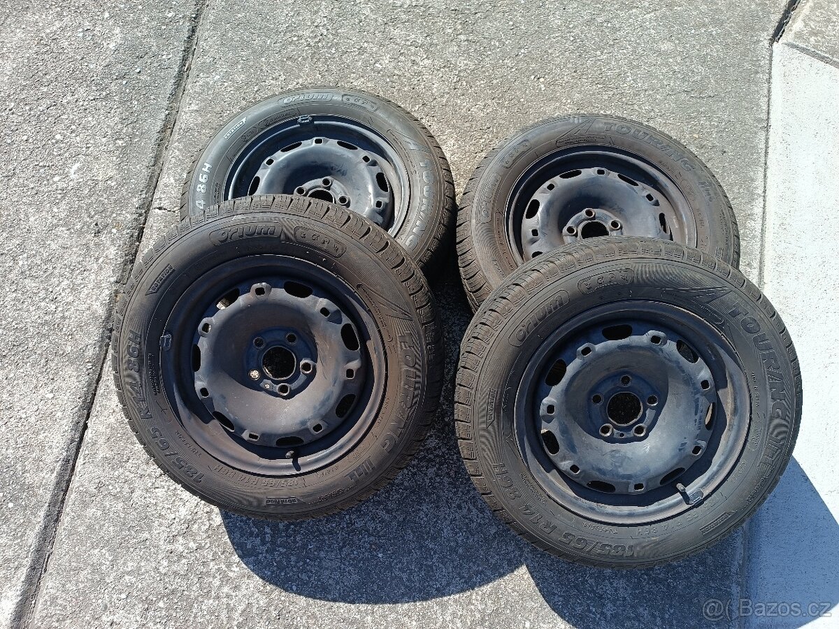 Plechové disky s pneu Škoda