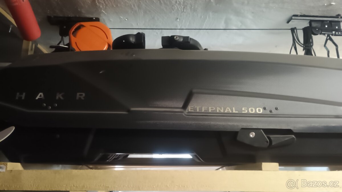 Střešní box Hakr Eternal 500