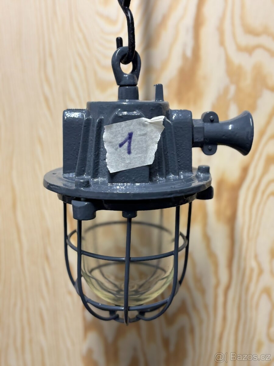 Industriální svítidlo Č1.