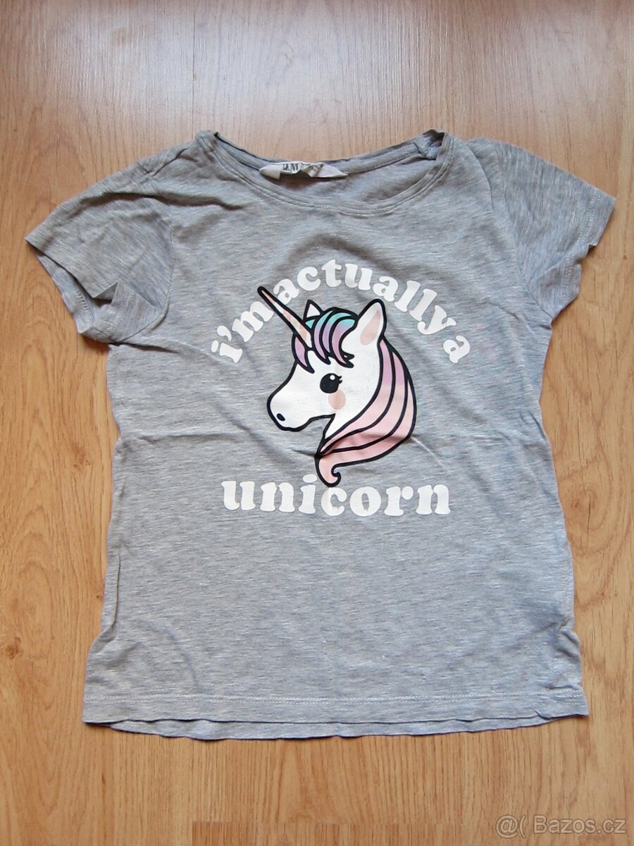 Dívčí tričko s krátkým rukávem vel.122/128