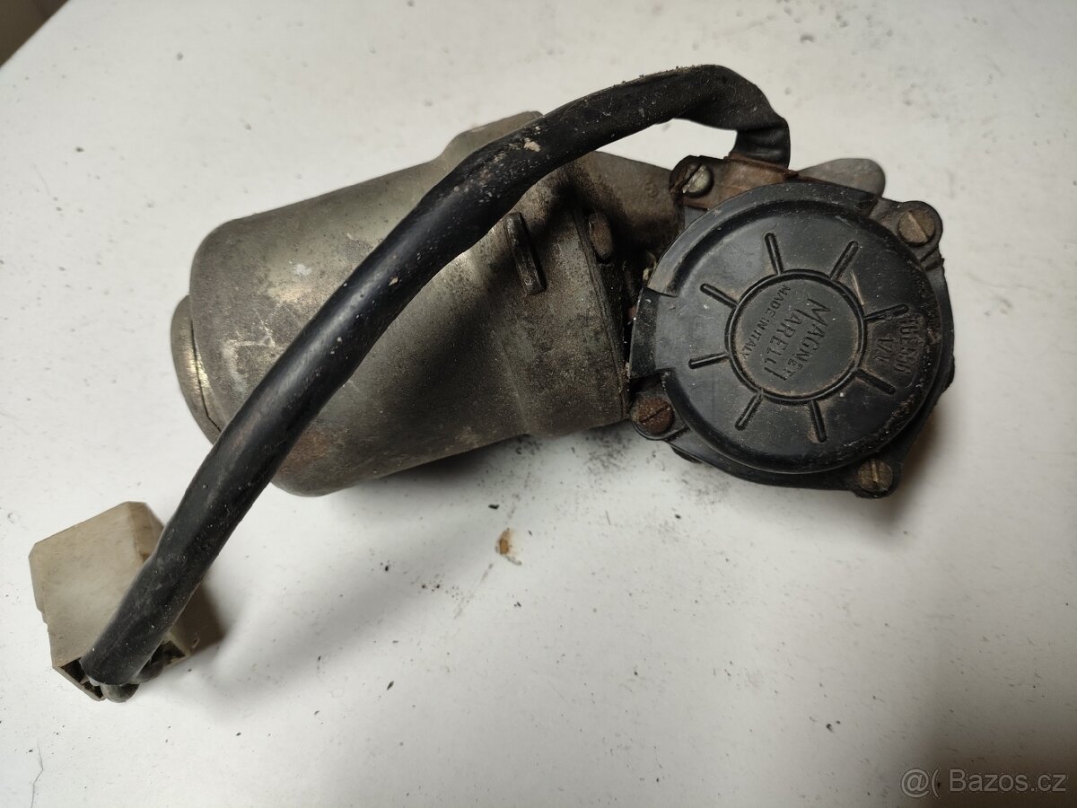 Fiat 127 , Motor stěračů