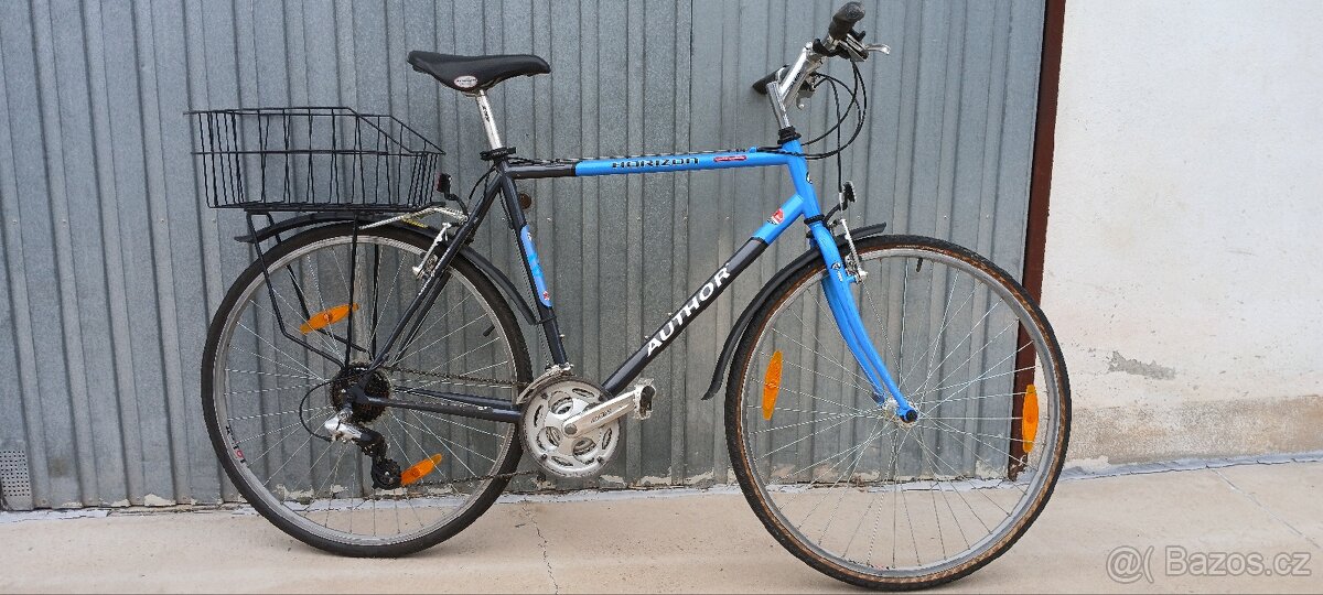 Author Horizon, vel. rámu 22"