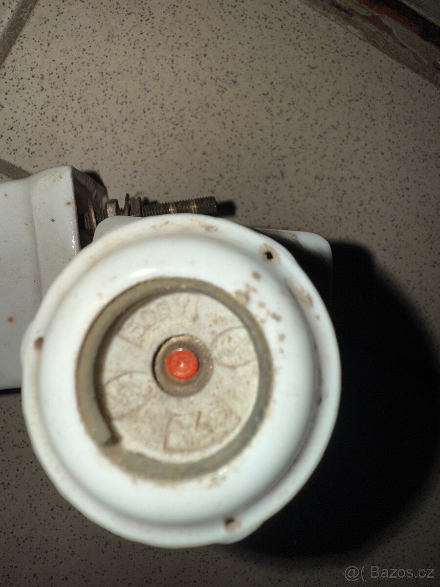 Porcelánové pojistky