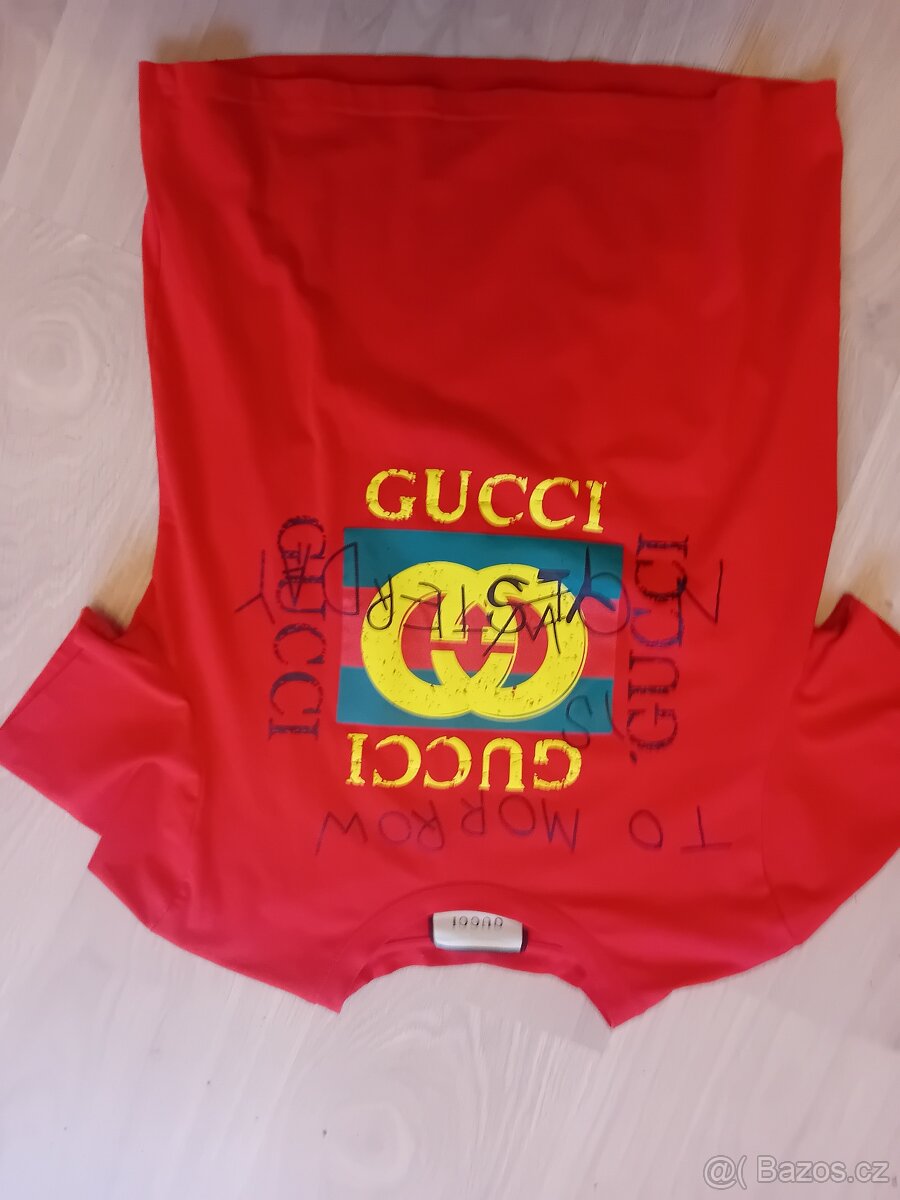 Gucci červené tričko dámské XXL