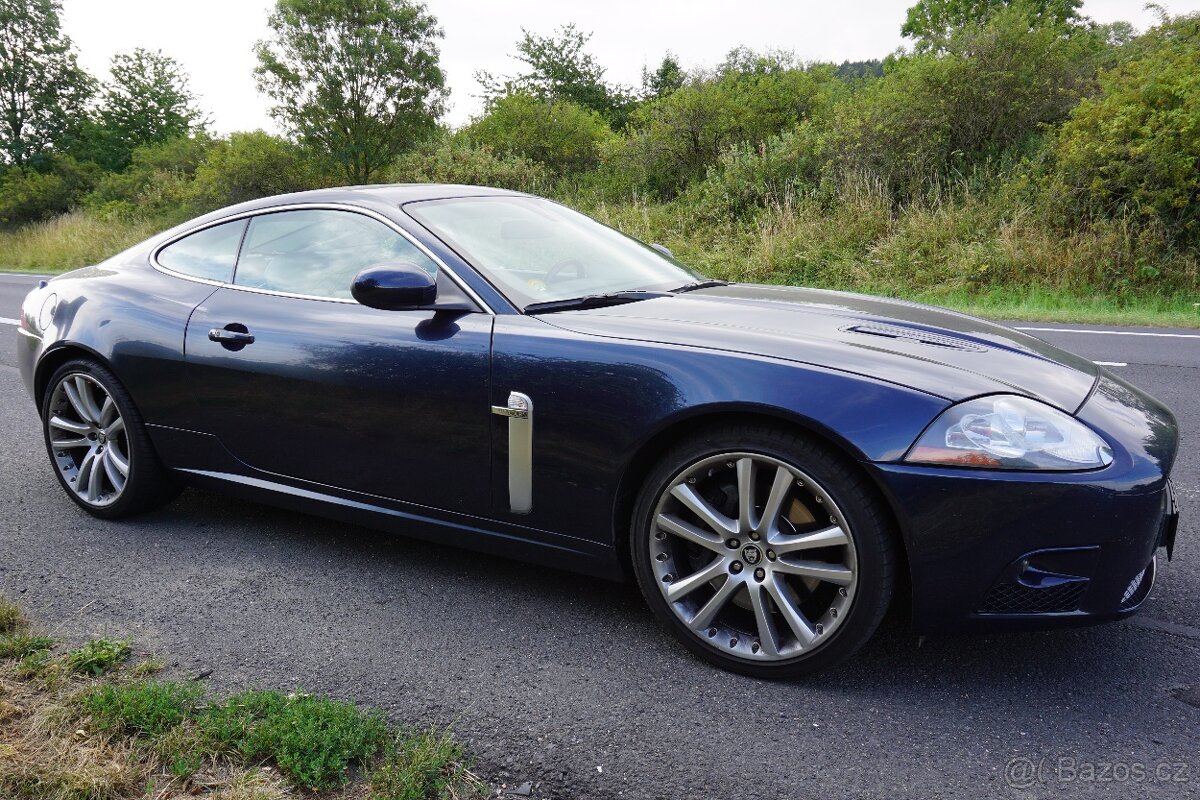 Jaguar XKR