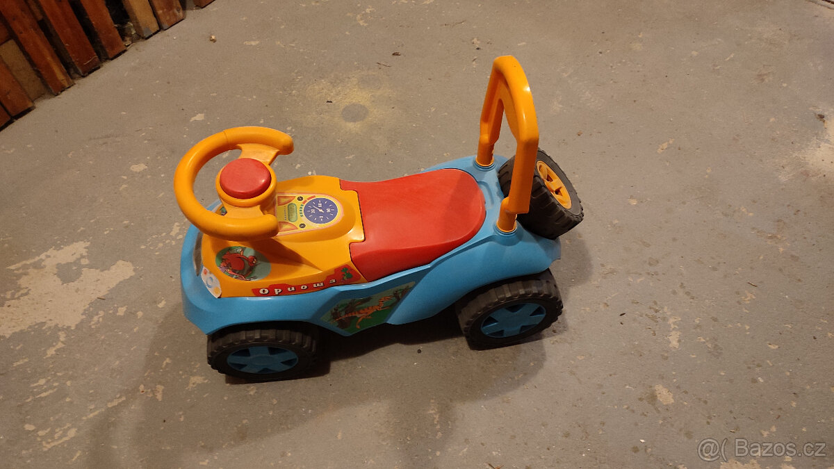 Odrážedlo - auto
