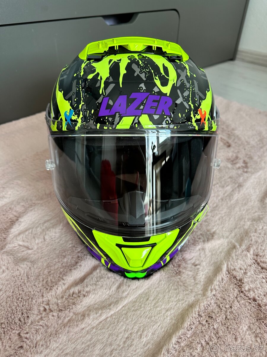 Lazer helma