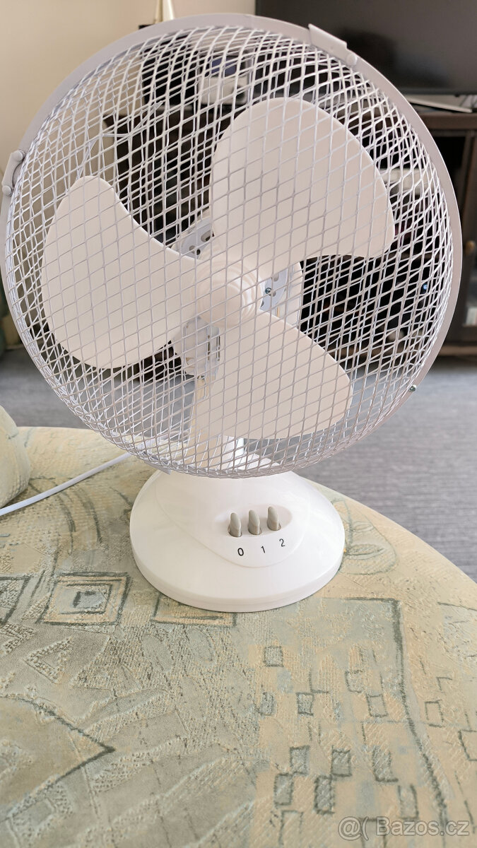 Stolní ventilátor