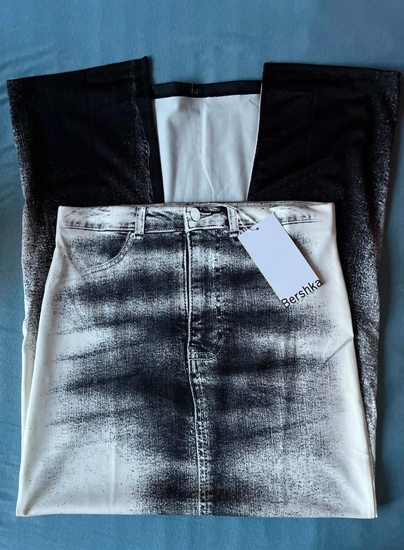 Dámská sukně Bershka velikost S