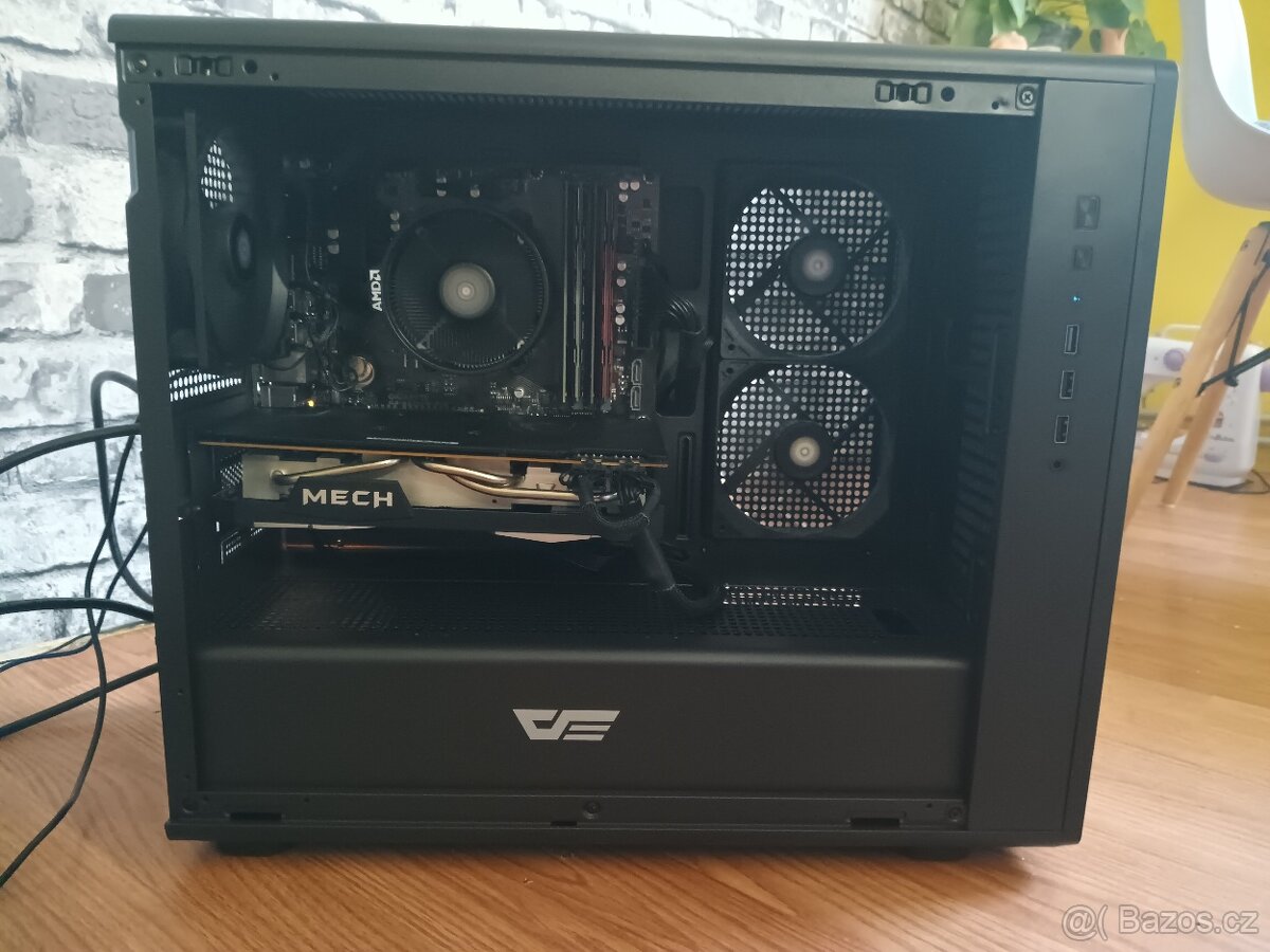 PC - Ryzen 5 5600 / RX 6700 XT 12GB / 32GB RAM / 512GB SSD