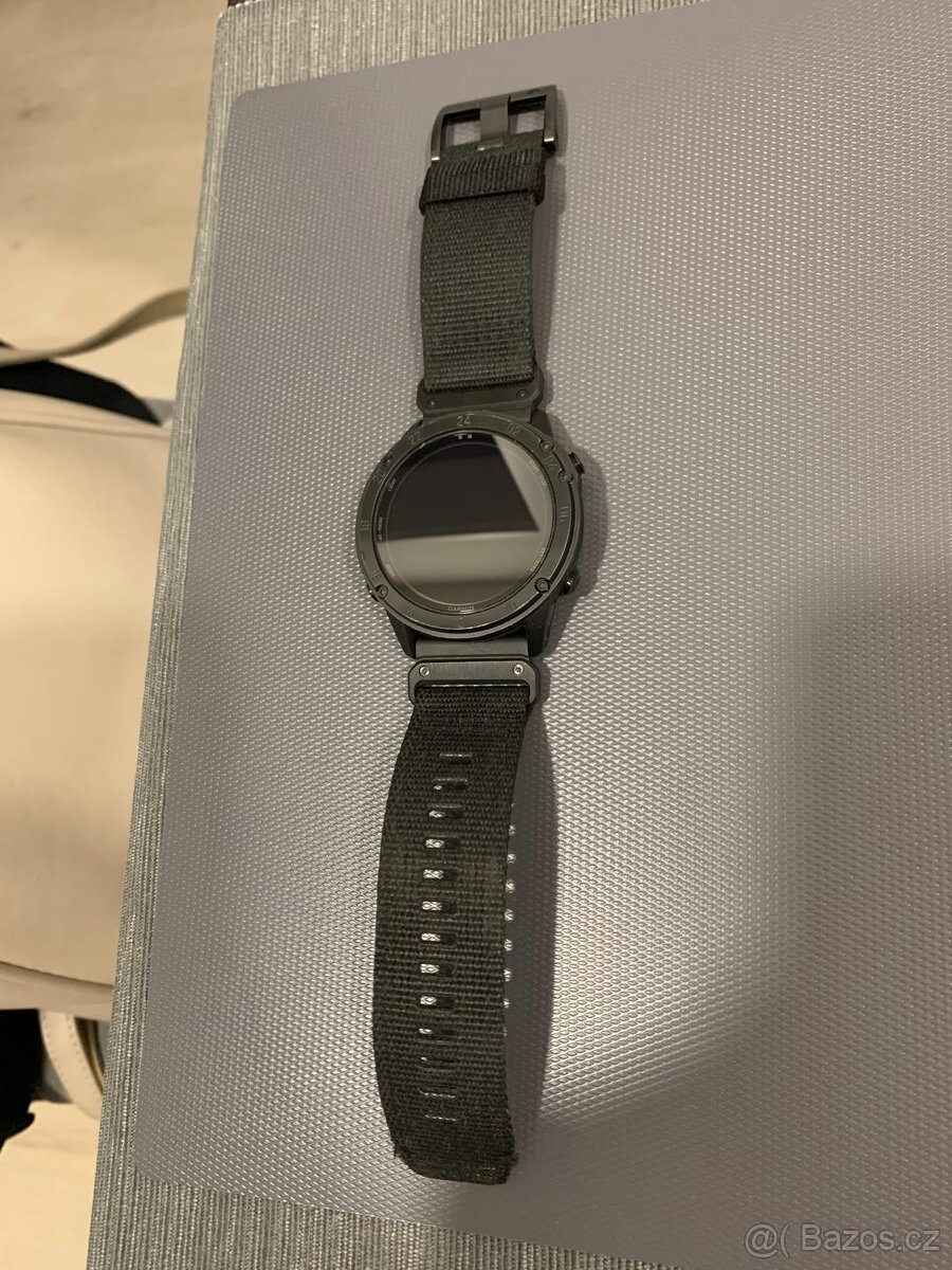 Garmin Tactix Delta Solar Sapphire TOP STAV