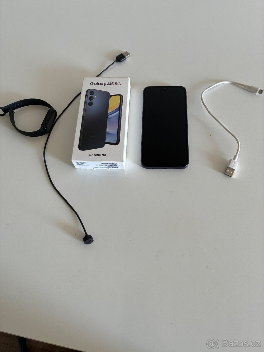 Samsung A15, 5G + kryt + fit náramek
