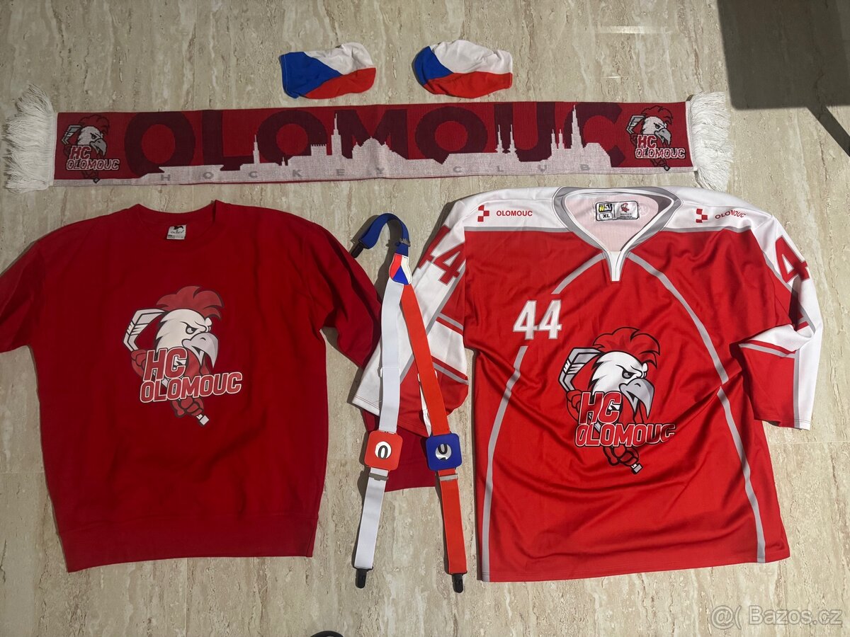 Hc Olomouc dres, mikina, šála, kšandy, vlajky na zrcátka