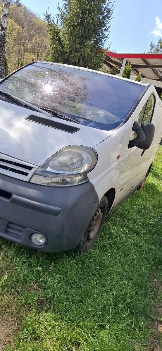 Renault trafic