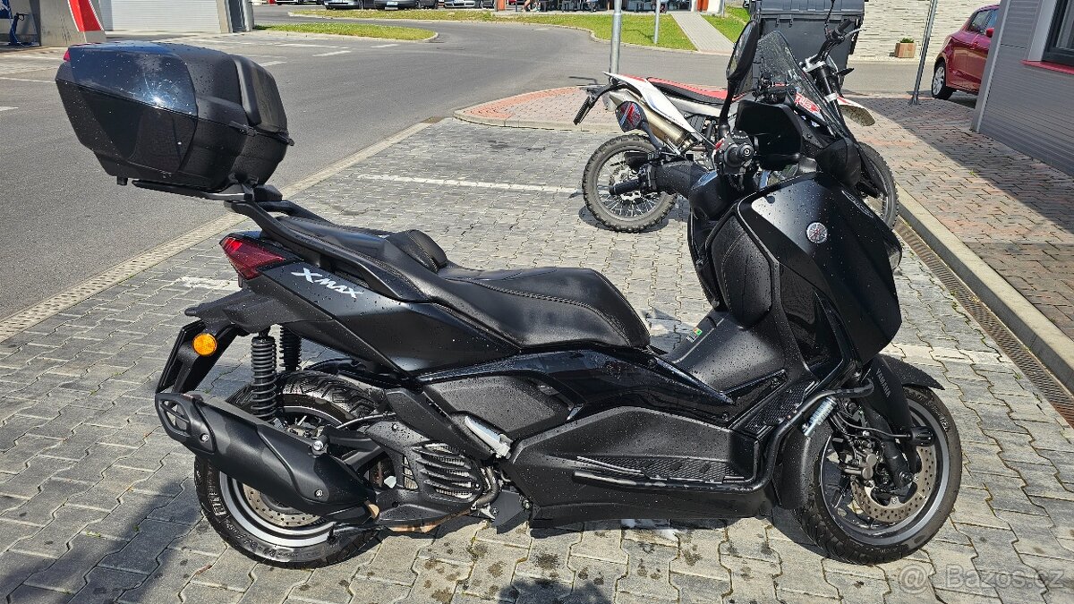 YAMAHA X-MAX TECH MAX 125