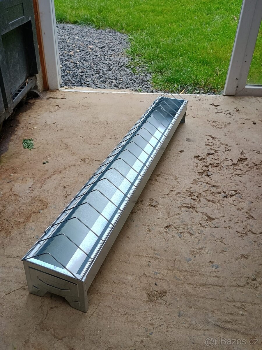 Nové žlabové krmítko pro drubež 100cm