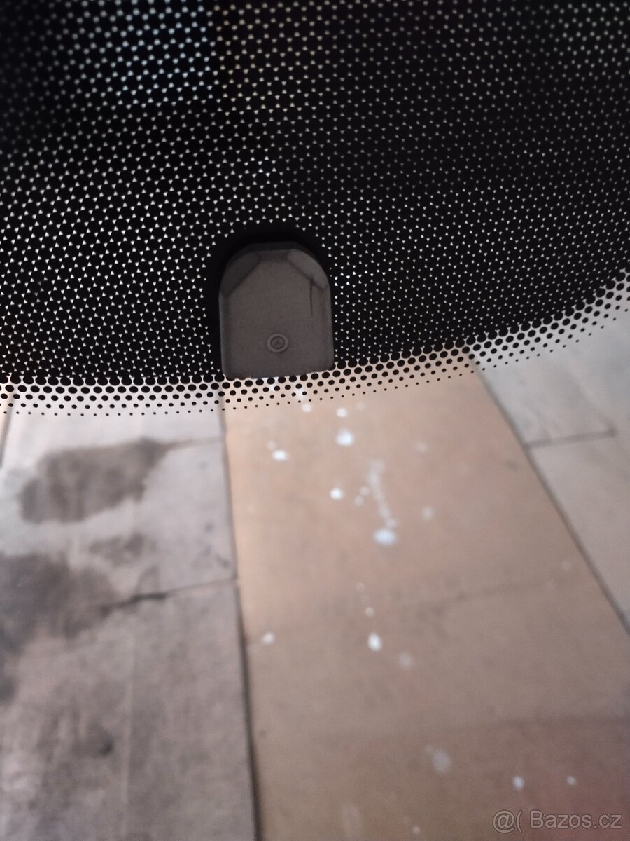 Čelní sklo mercedes w169.