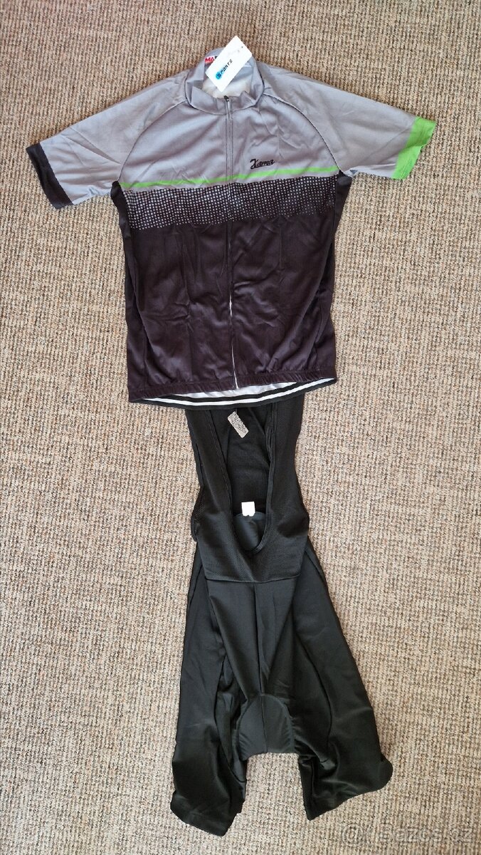 Prodám nový cyklodres s visačkou vel. L-XL, cena 800 kč