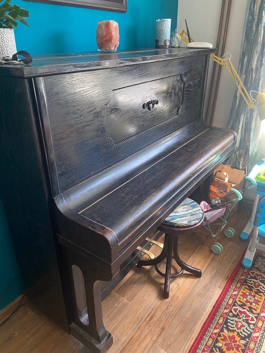 Piano Rous