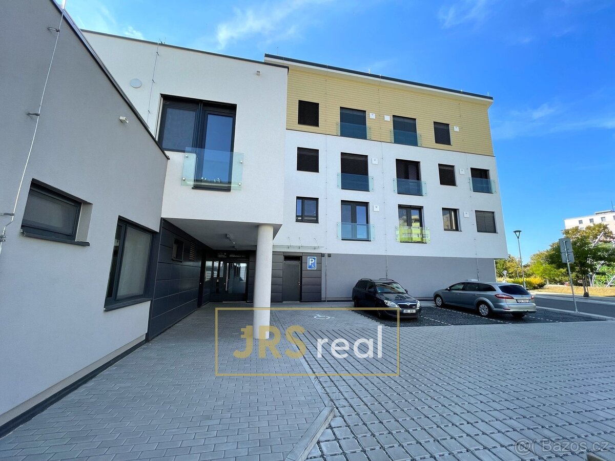 Pronájem bytu 1+kk, 39 m2 - Veselí nad Moravou