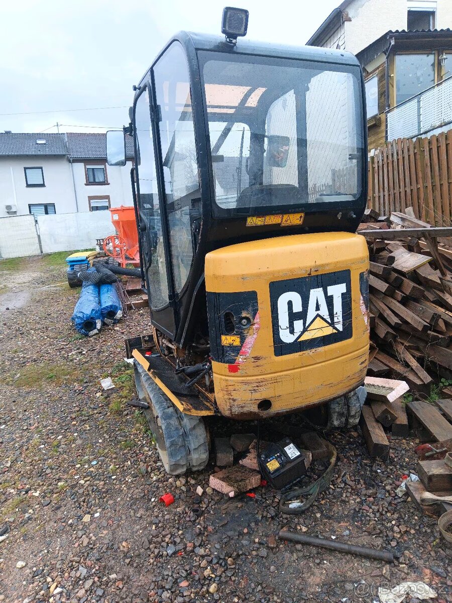 CAT 301.4 (2014)